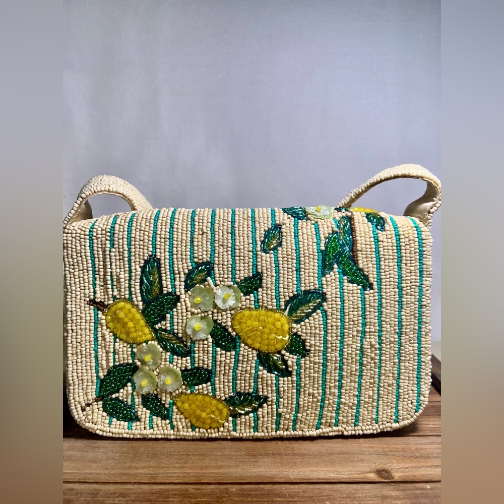 Viral Beaded Lemon Handbag!! - Picture 4 of 7